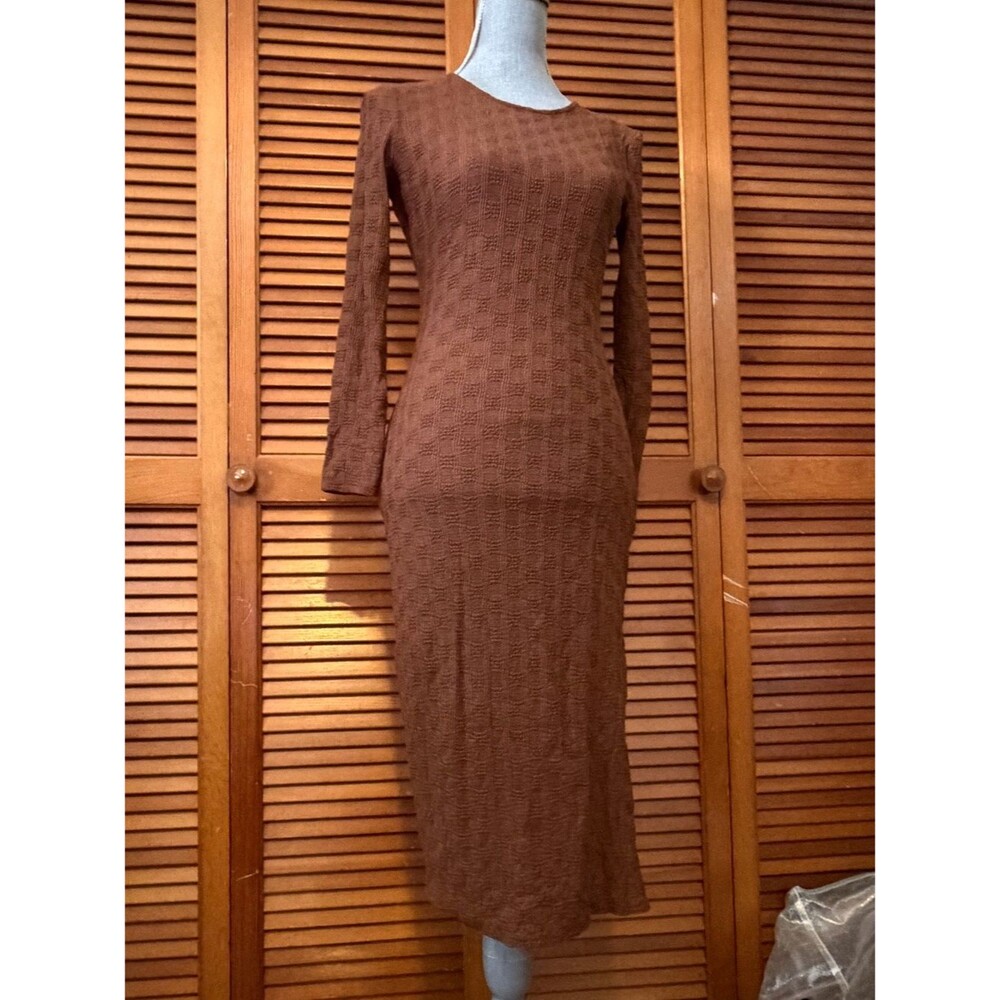 Textured Nylon Brown Long-Sleeve Bodycon Midi Dress with Slip